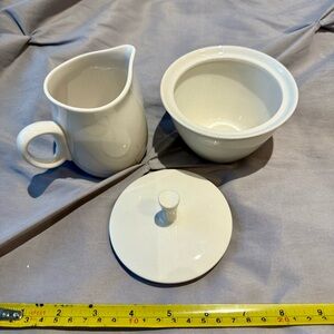 ☕️ Lot 3 sugar creamer lid pitcher white vintage EUC USA CA Japan MCM